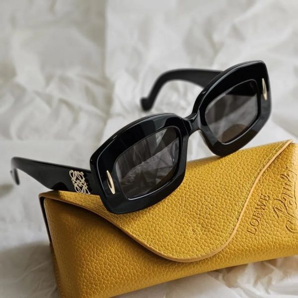 Loewe Women Sunglasses