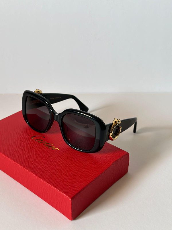 Cartier Women Sunglasses - Image 4