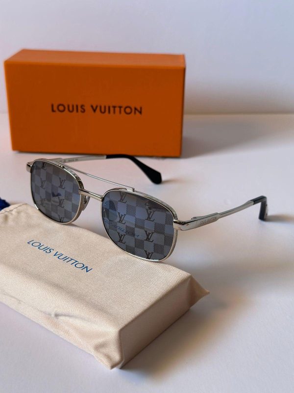 Louise Vuitton Women Sunglasses - Image 6