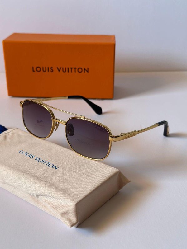 Louise Vuitton Women Sunglasses - Image 4