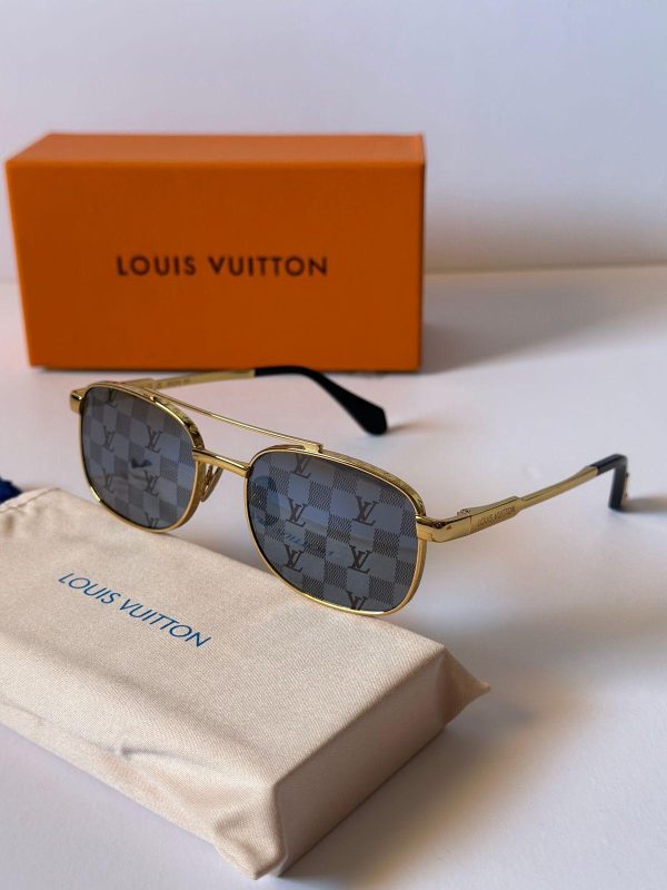 Louise Vuitton Women Sunglasses - Image 2