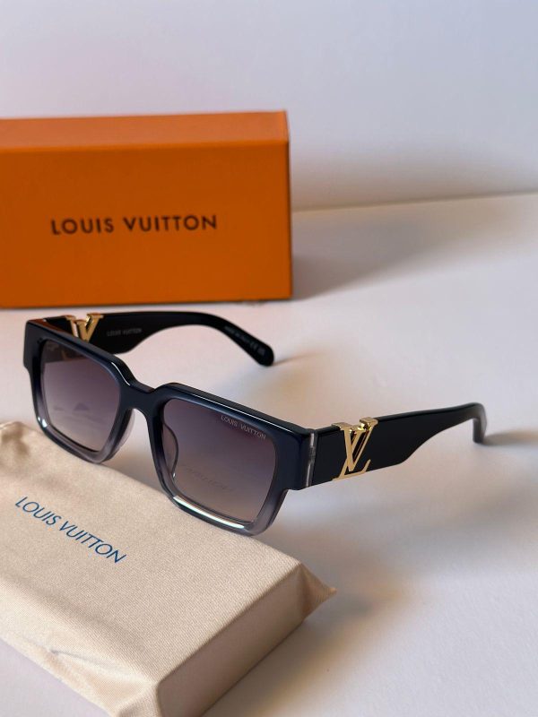 Louise Vuitton Women Sunglasses - Image 5