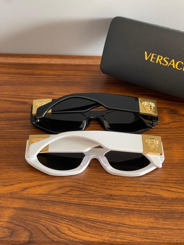 Sunglasses Versace Women's VE4466U - Image 2