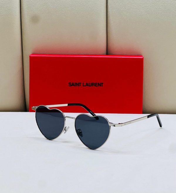 Saint Laurent SL 301 LOULOU Sunglasses