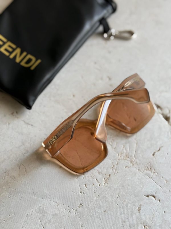 Fendi Roma Sunglasses Women - Image 3